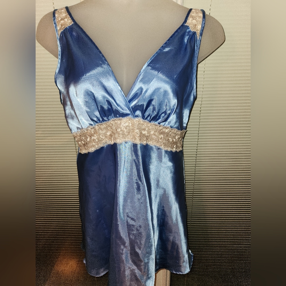 Jones New York Nightgown Size Large